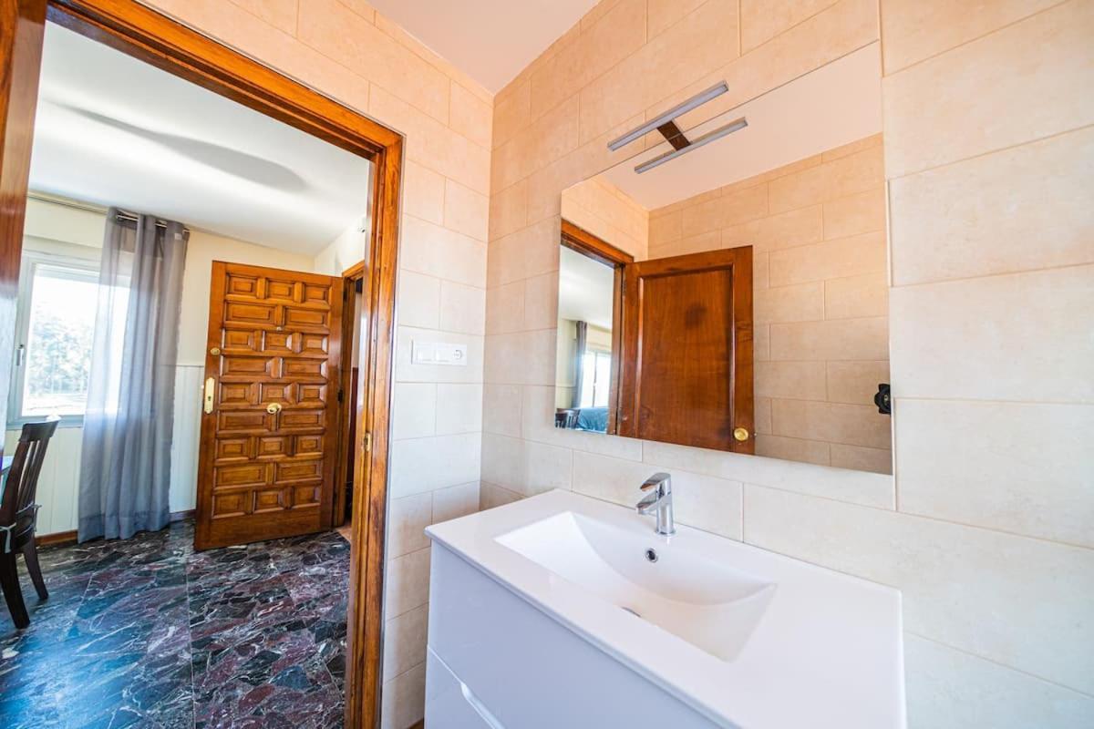 Apartamento céntrico con vistas al mar Vilanova de Arousa Exterior foto